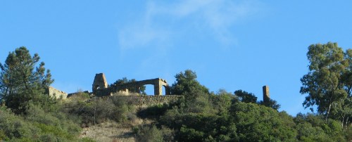 Knapp's Castle Los Padres National Forest Camino Cielo Santa Barbara Hike Santa Ynez Mountains Snyder Trail
